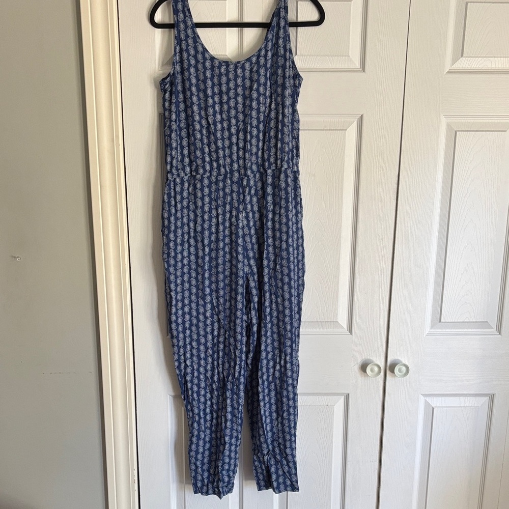 Chaps Navy and White Patterned Jumpsuit - Picture 8 of 10